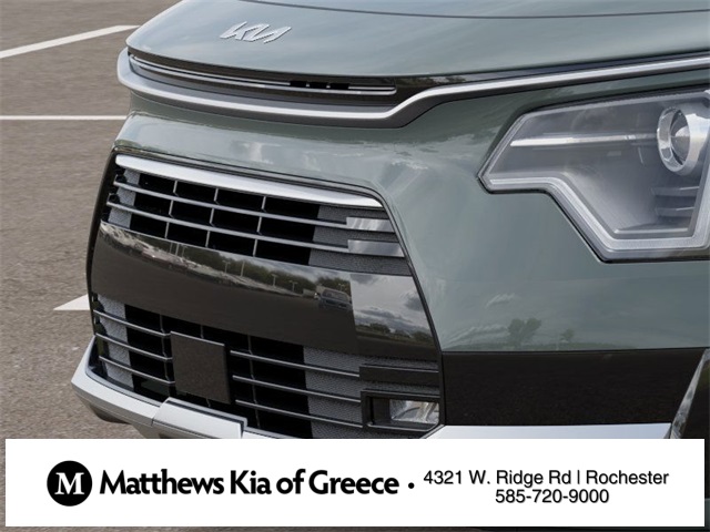 Vehicle image 12 of 27