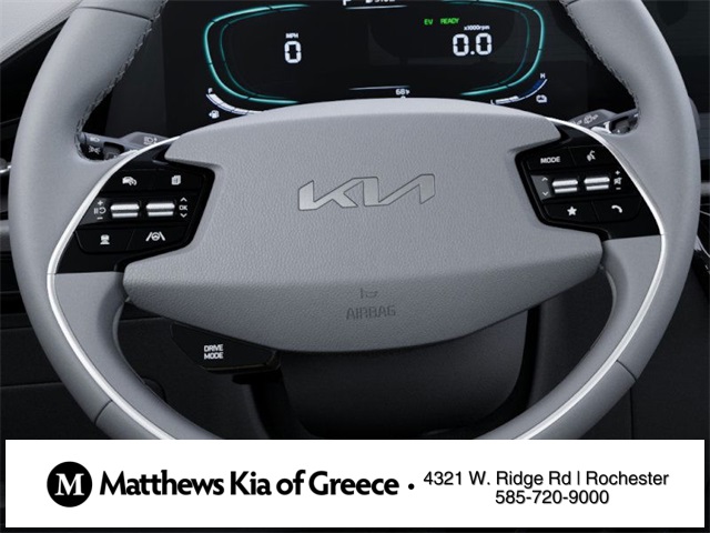 Vehicle image 22 of 27