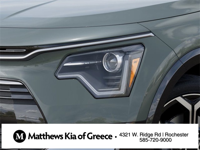 Vehicle image 10 of 27
