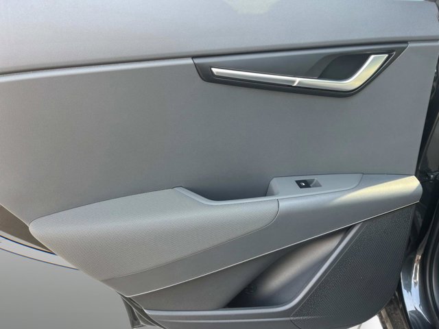 2025 Kia Niro EX Touring Image 35 of 35