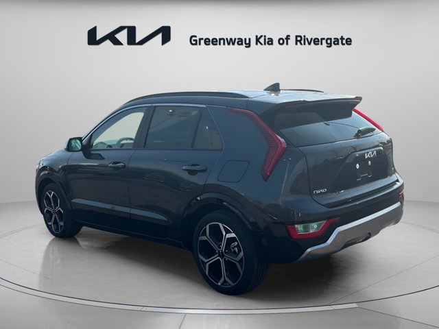 2025 Kia Niro EX Touring Image 7 of 35