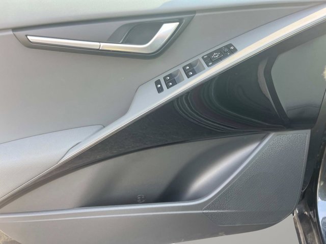 2025 Kia Niro EX Touring Image 21 of 35