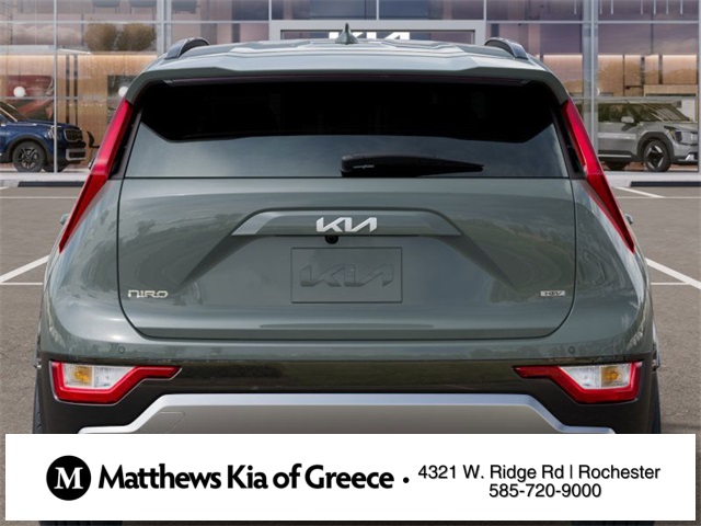 Vehicle image 13 of 27