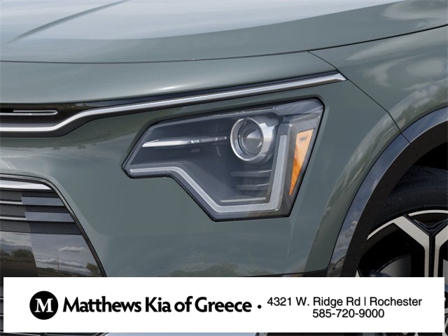 Vehicle image 10 of 27