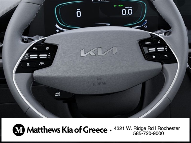Vehicle image 22 of 27