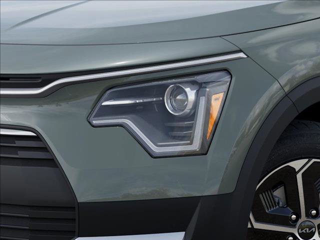 Vehicle image 11 of 27
