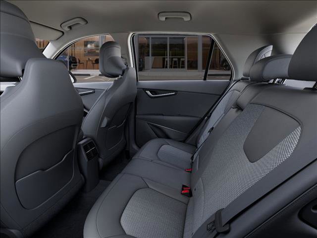 Vehicle image 18 of 27