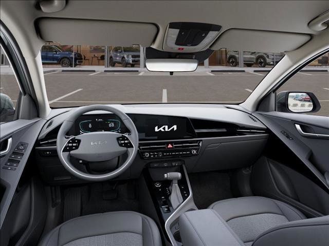 Vehicle image 14 of 27