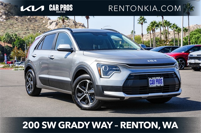 Vehicle image 4 of 25