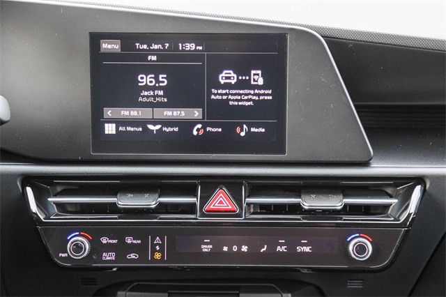 Vehicle image 14 of 25