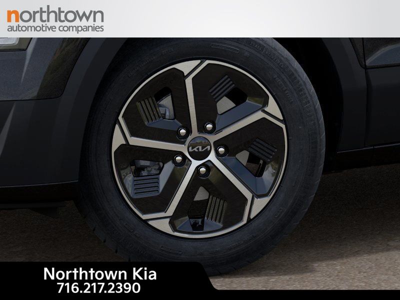Vehicle image 12 of 30
