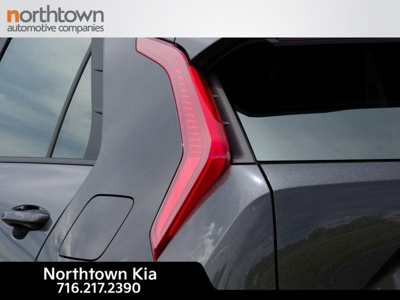 Vehicle image 15 of 30