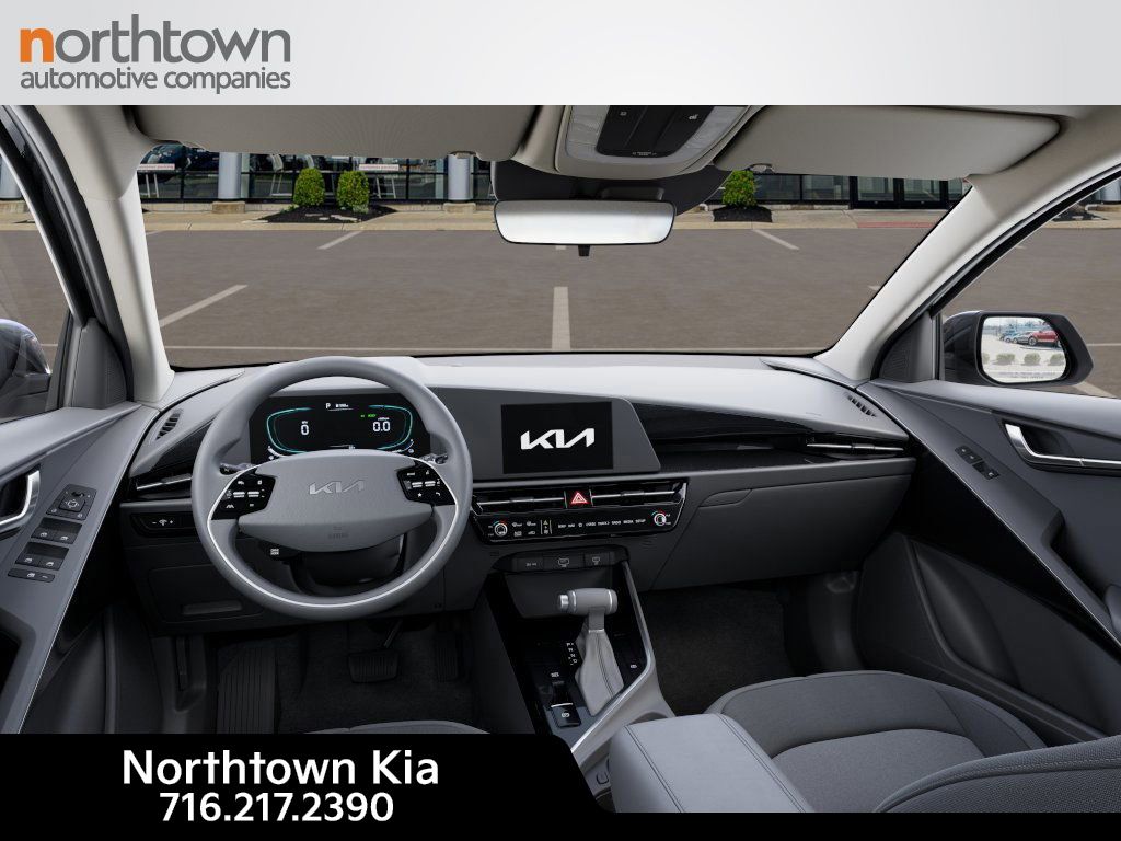 Vehicle image 17 of 30