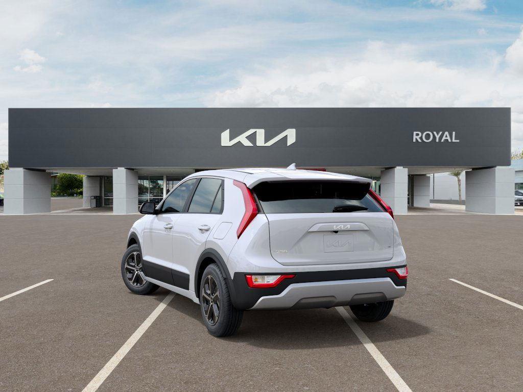 Vehicle image 8 of 27