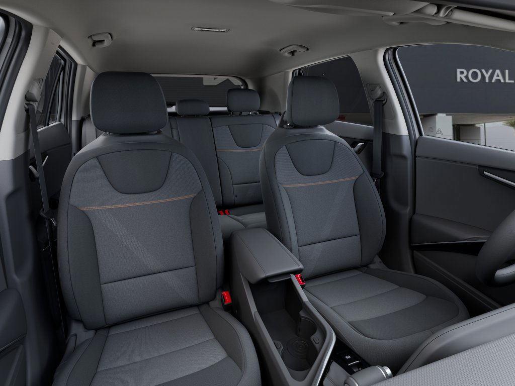 Vehicle image 15 of 27