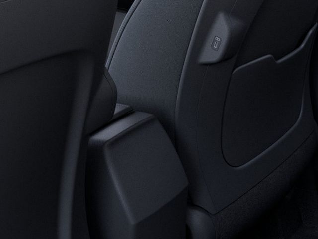 Vehicle image 26 of 27