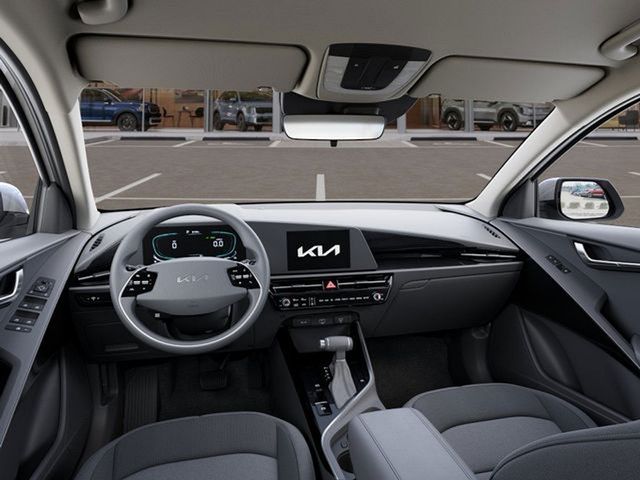 Vehicle image 14 of 27