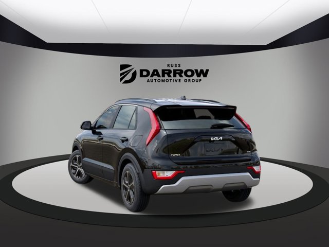 Vehicle image 8 of 27
