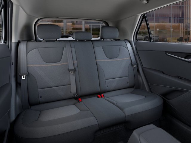 Vehicle image 12 of 27
