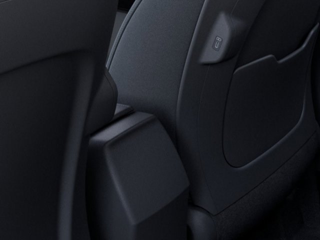 Vehicle image 15 of 27