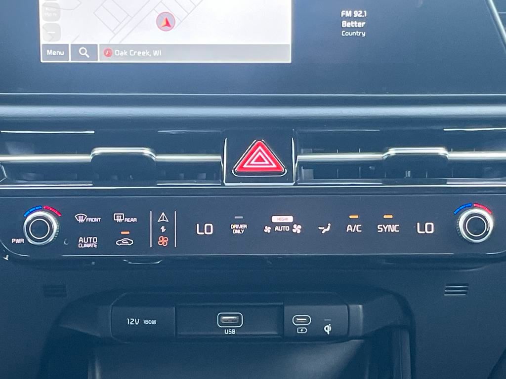 Vehicle image 23 of 39