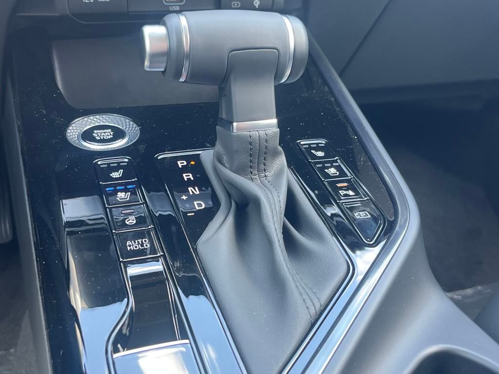 Vehicle image 26 of 39
