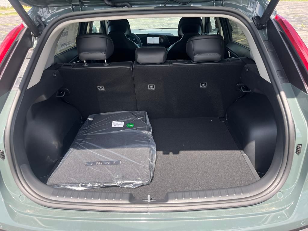 Vehicle image 13 of 39