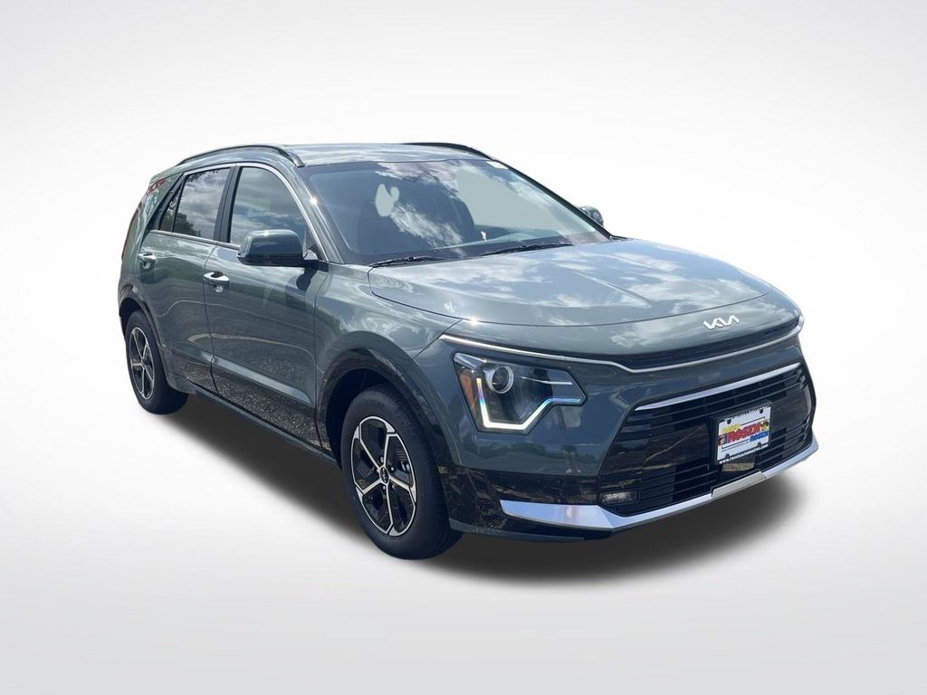 Vehicle image 3 of 39