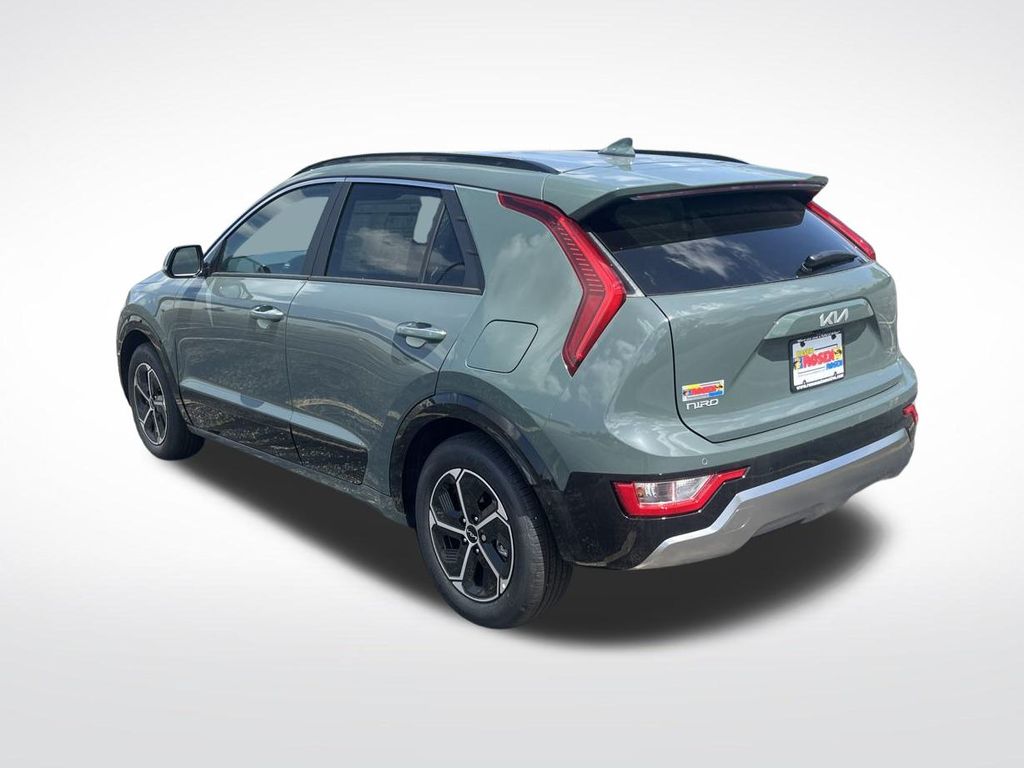 Vehicle image 7 of 39