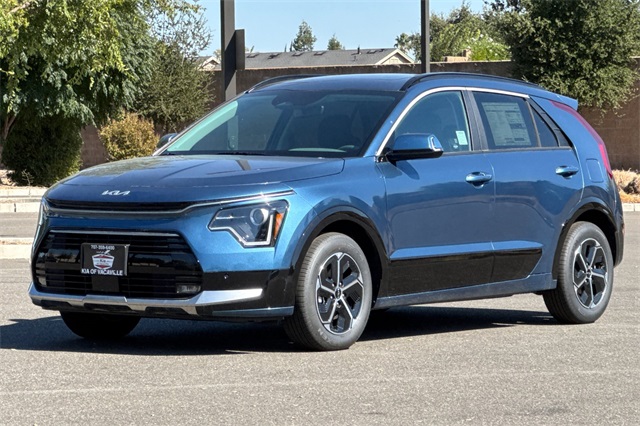 2025 Kia Niro SX Image 1 of 38
