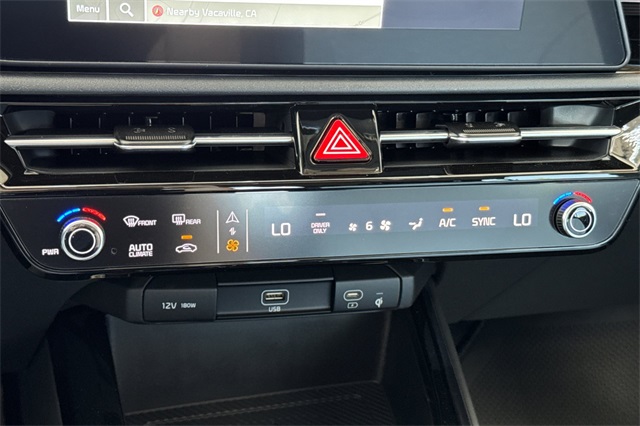 2025 Kia Niro SX Image 21 of 38