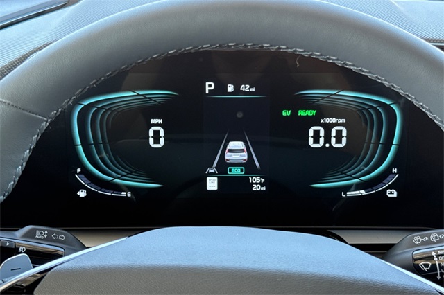 2025 Kia Niro SX Image 17 of 38