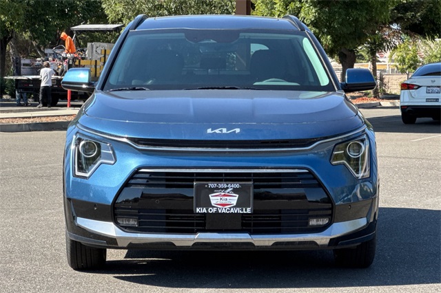 2025 Kia Niro SX Image 3 of 38