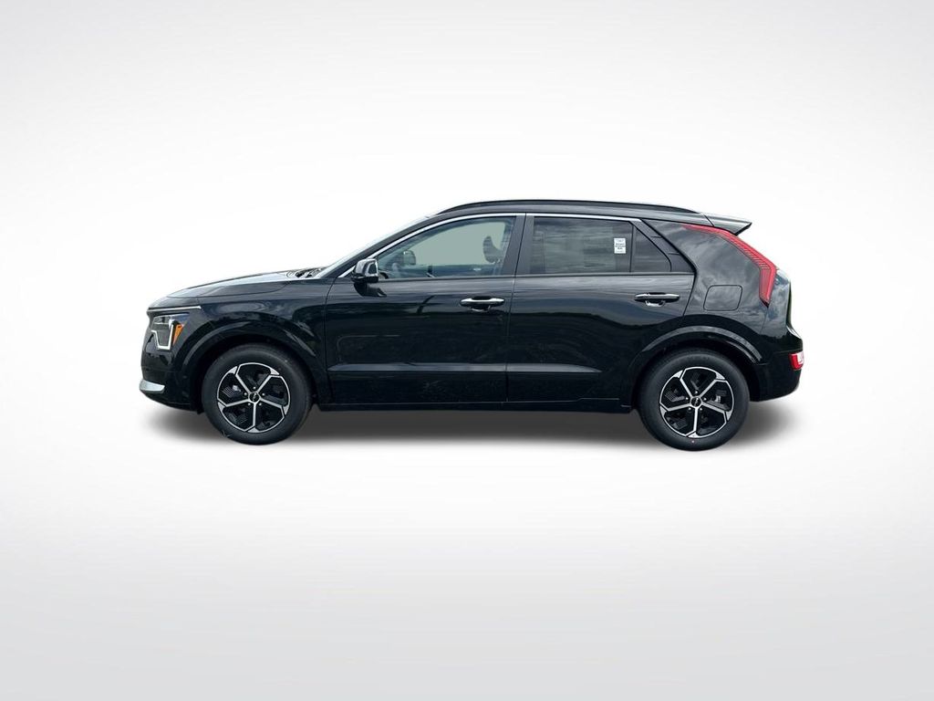 Vehicle image 8 of 44