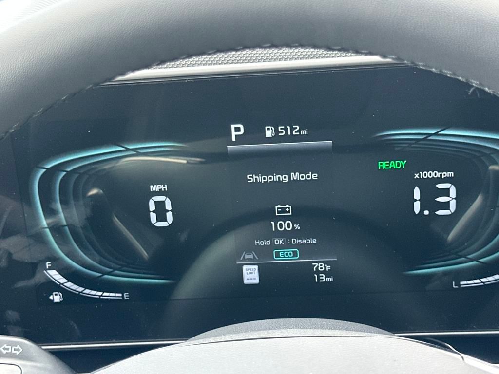 Vehicle image 20 of 44