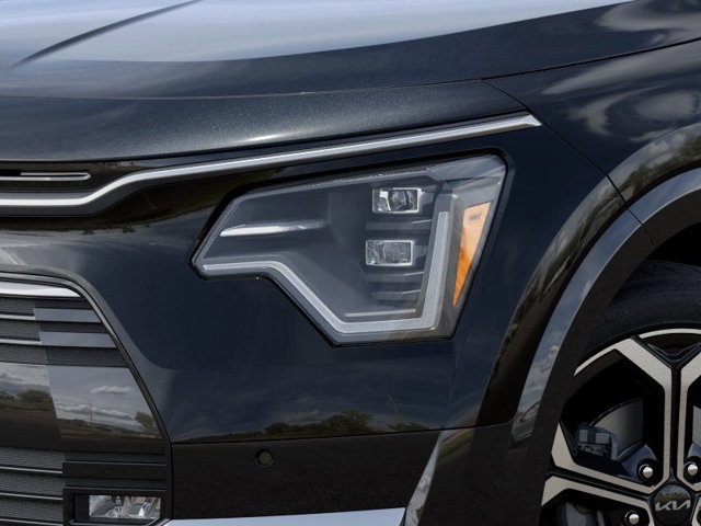 Vehicle image 11 of 27