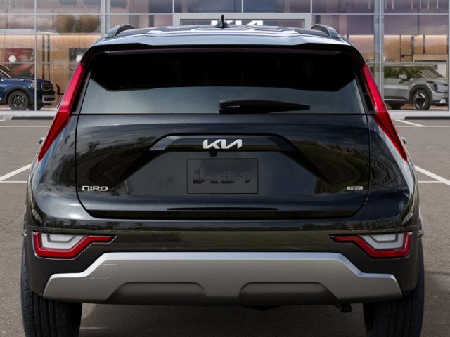 Vehicle image 8 of 27