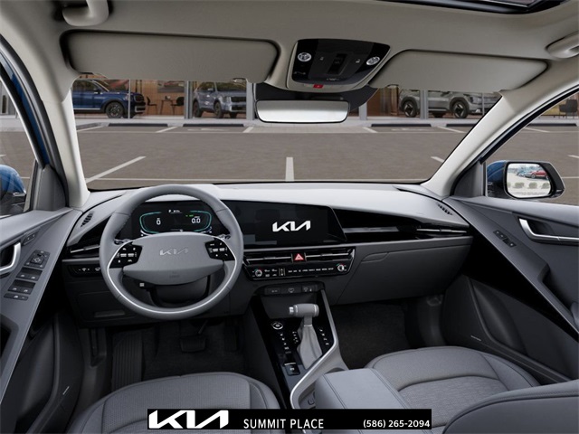 Vehicle image 14 of 27
