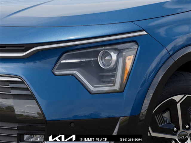 Vehicle image 11 of 27