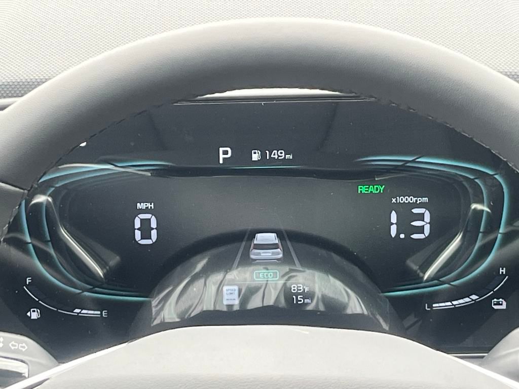 Vehicle image 25 of 46
