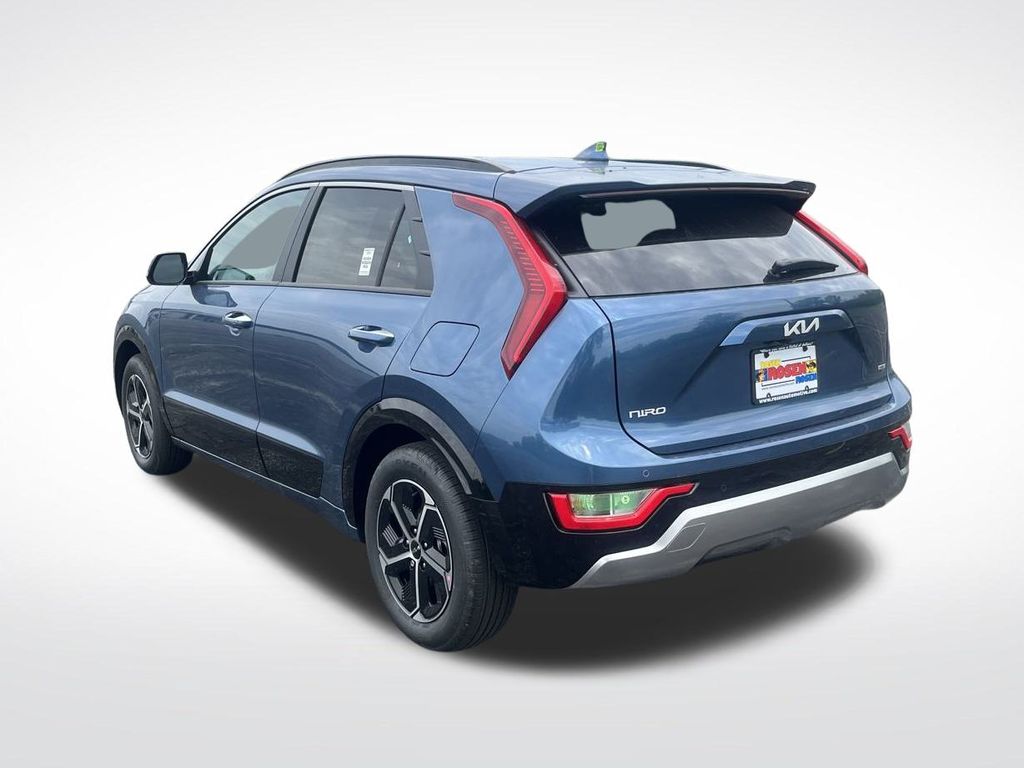 Vehicle image 7 of 46