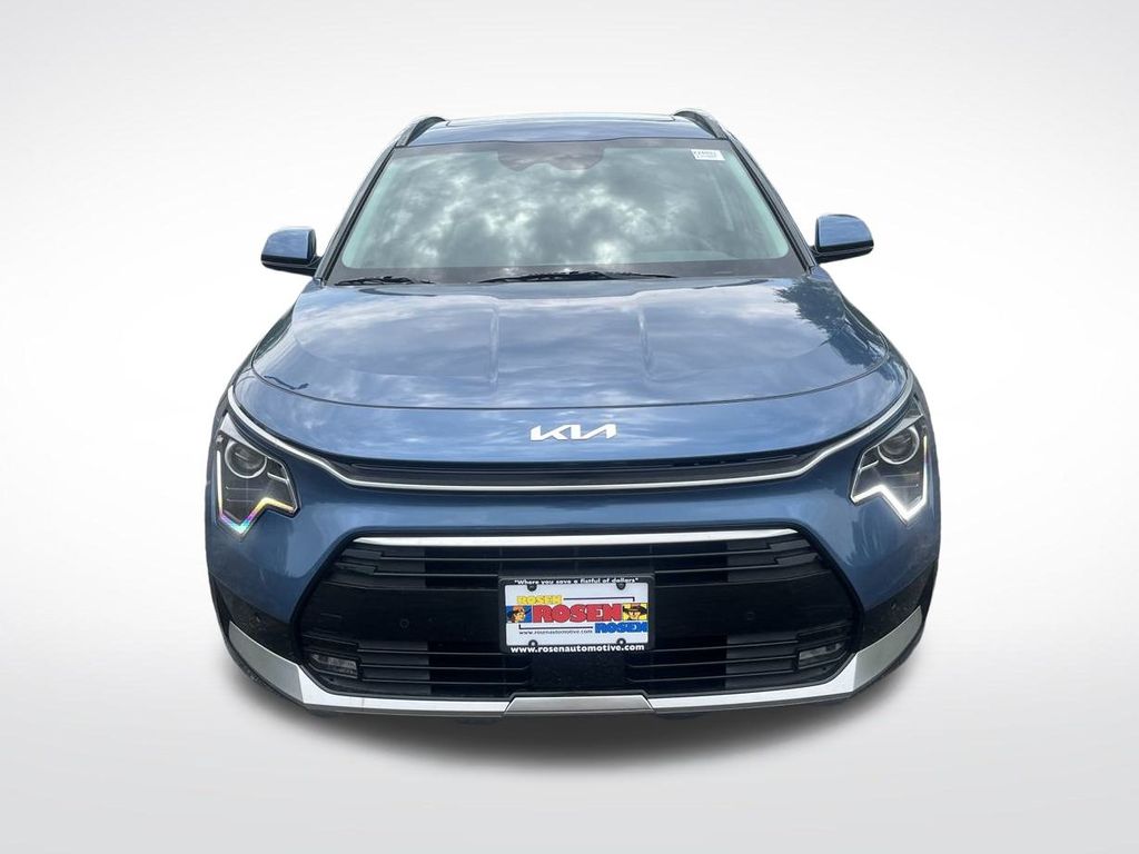 Vehicle image 2 of 46