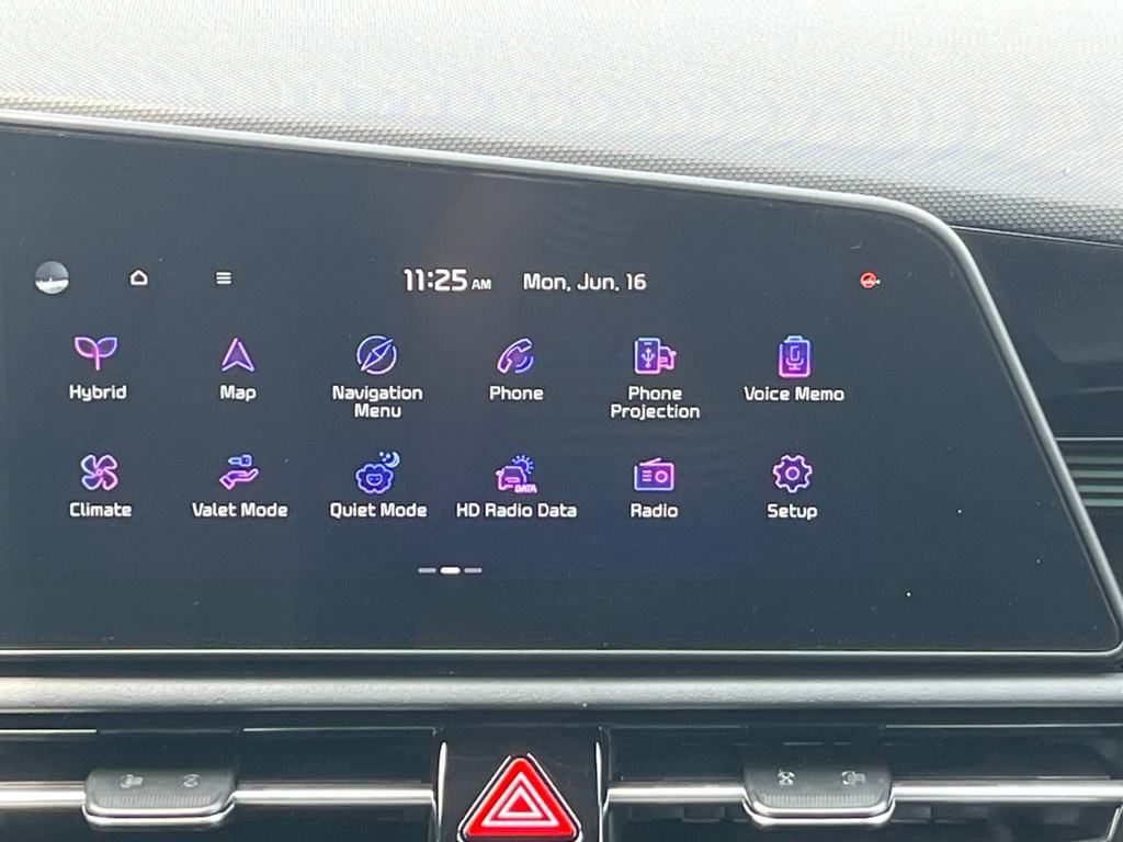 Vehicle image 23 of 46