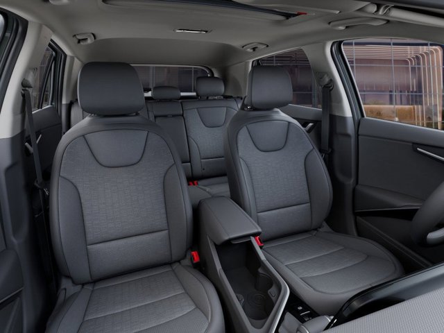 Vehicle image 15 of 27