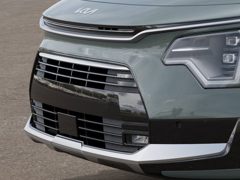 Vehicle image 13 of 27