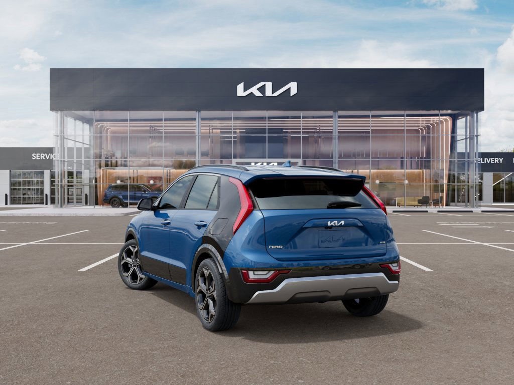 Vehicle image 9 of 27