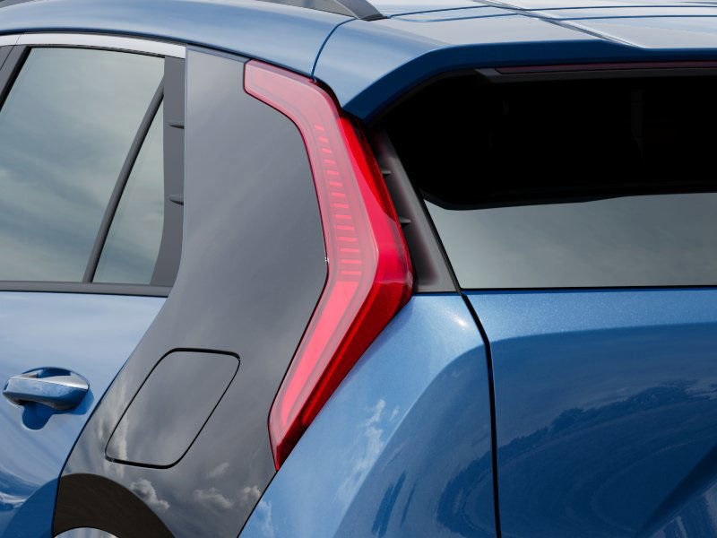 Vehicle image 12 of 27