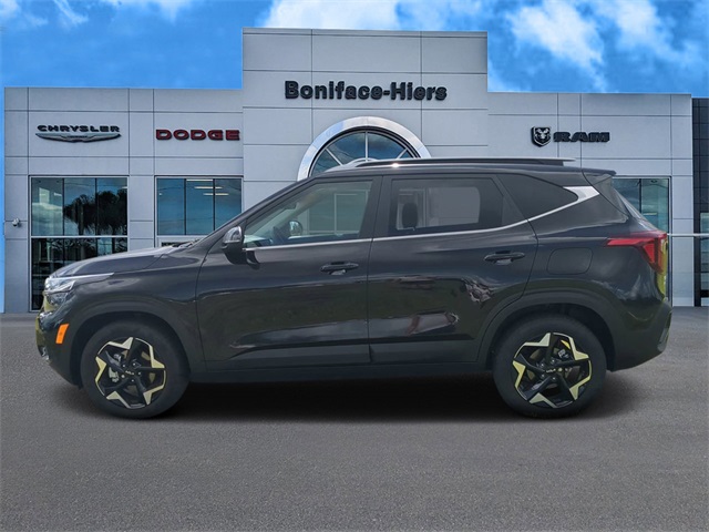 Vehicle image 8 of 37