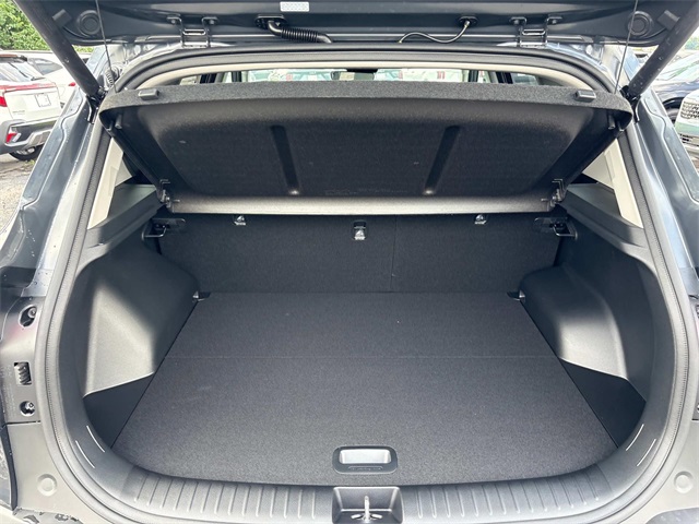 Vehicle image 12 of 30