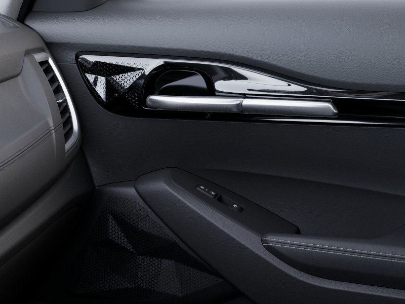 Vehicle image 25 of 27
